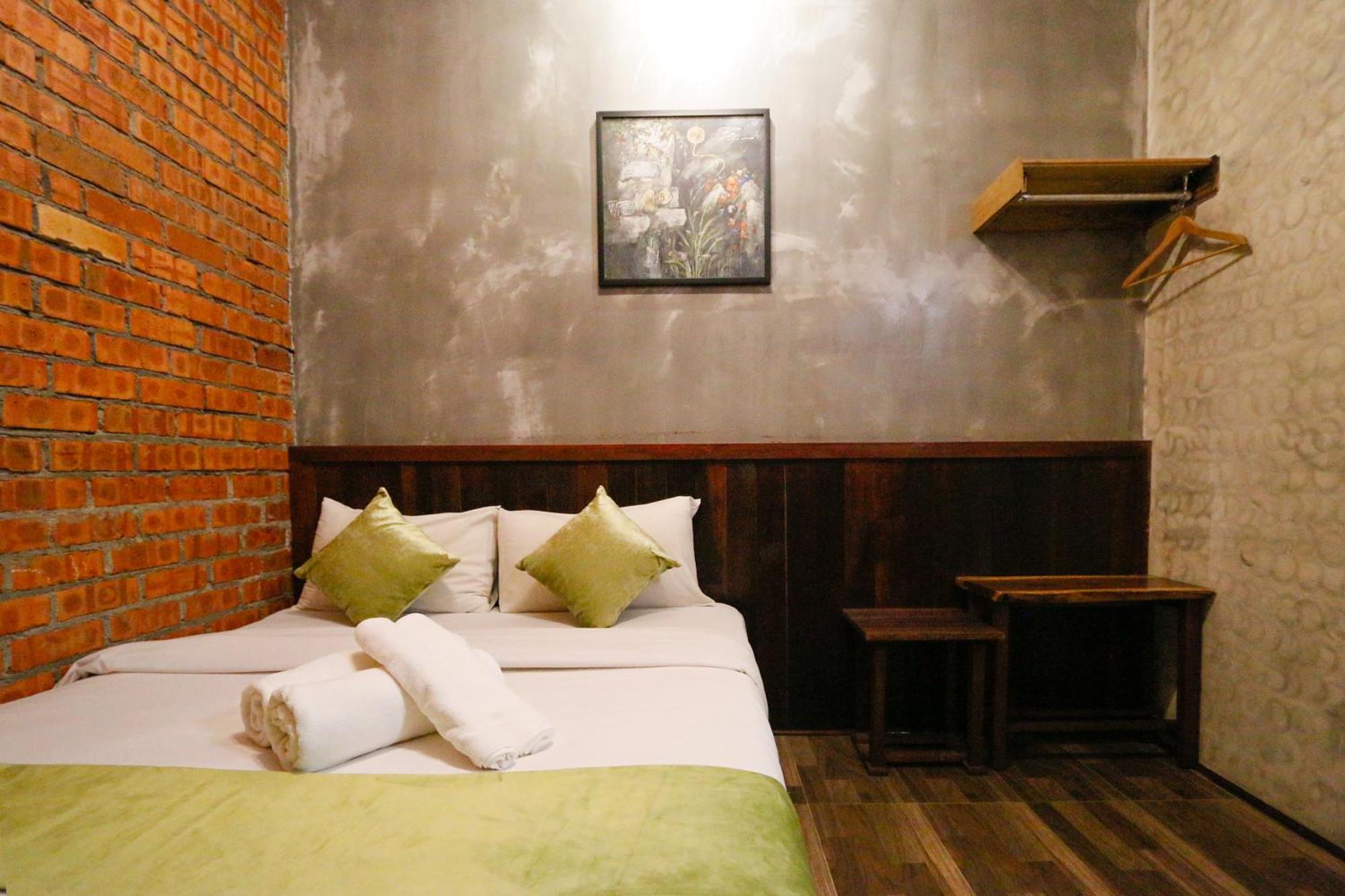 Anggun Hotel Seri Iskandar Ngoại thất bức ảnh