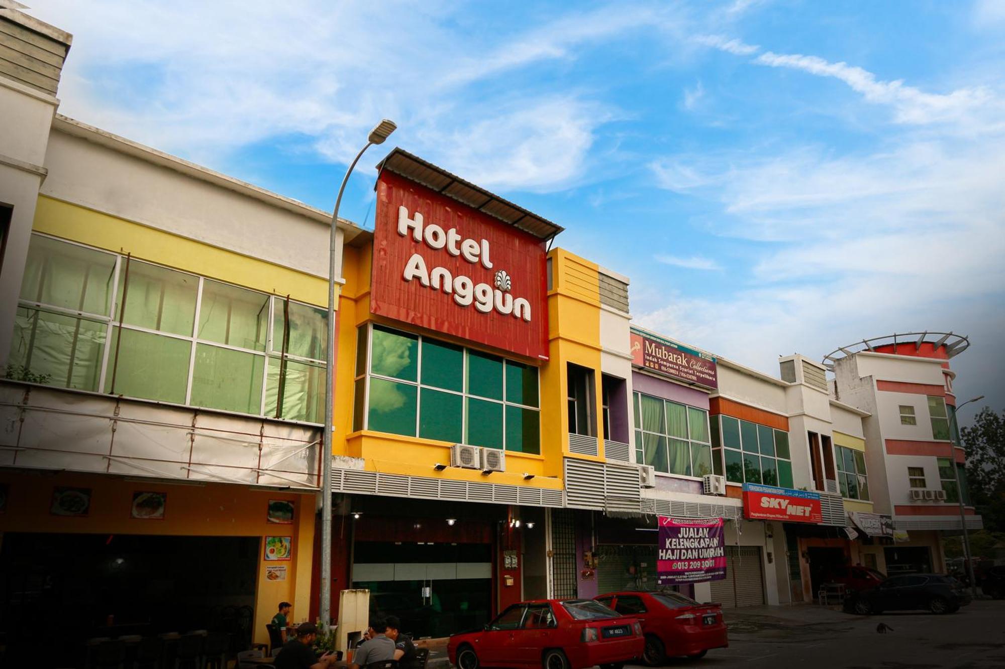 Anggun Hotel Seri Iskandar Ngoại thất bức ảnh